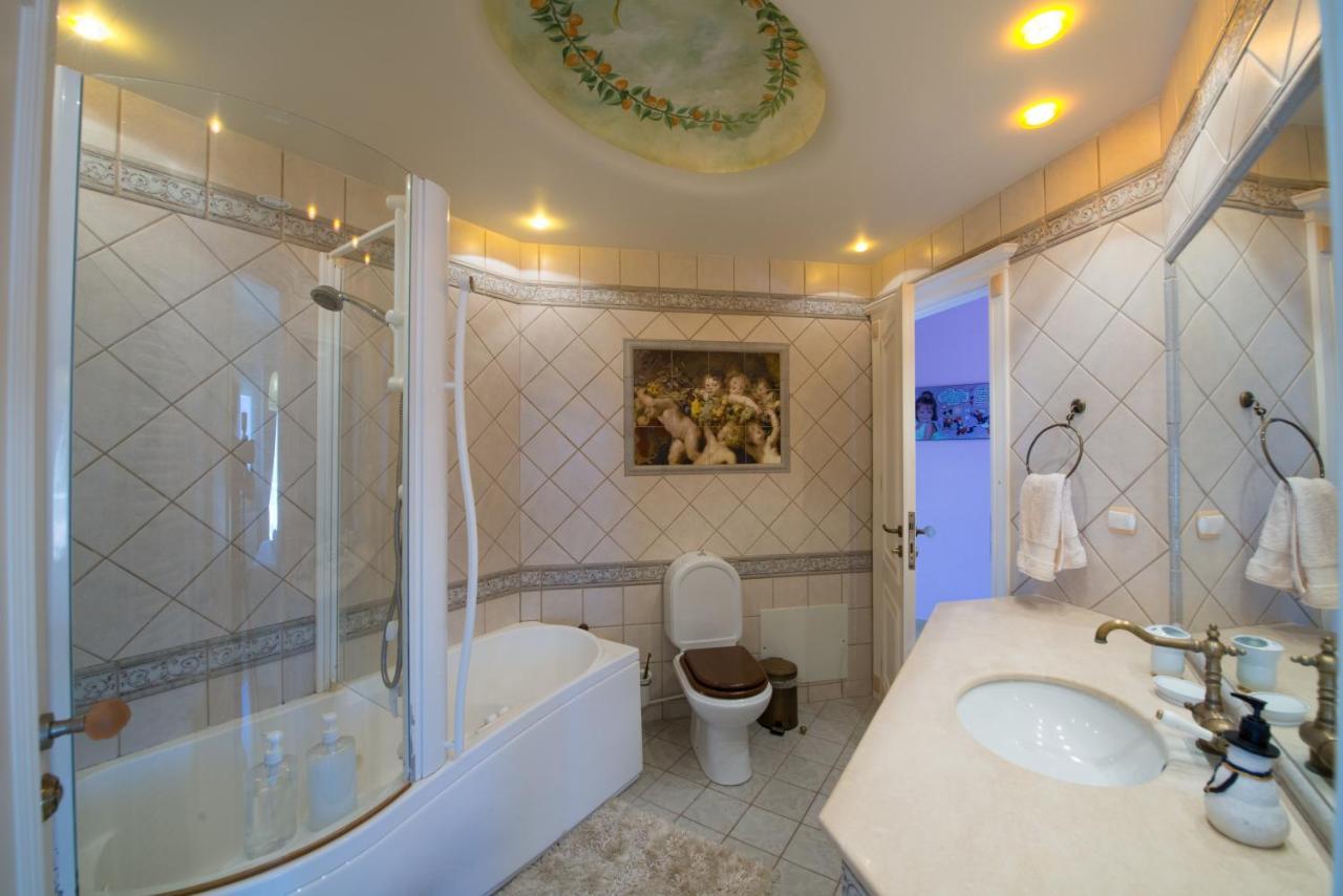 גובס Marilyn Manor, Exclusive Hideway, By Thinkvilla מראה חיצוני תמונה
